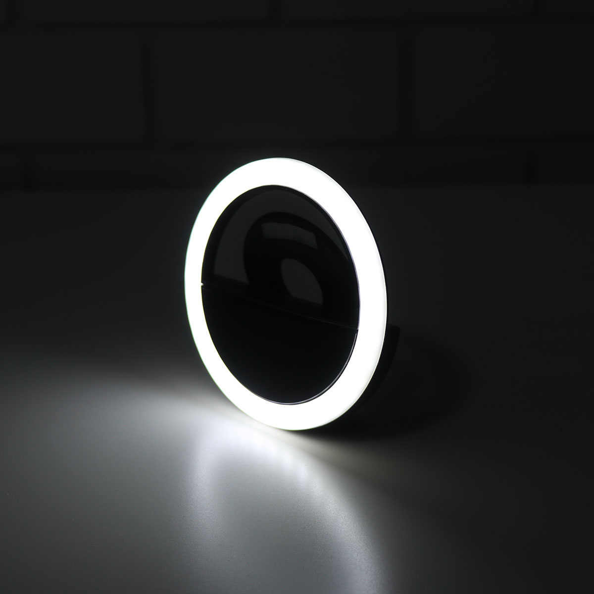 Outdoor Lighting In Photography - Compact LED Selfie Ring Light 3