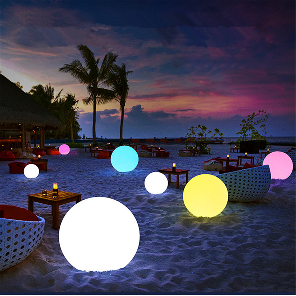 Rechargeable LED Glowing Ball  - Outdoor Lighting Effects avis et prix