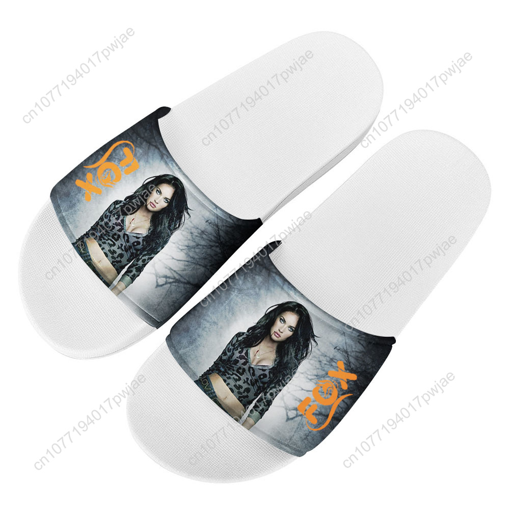 Megan Fox Singer Slippers Home - Outdoor Lighting For Home avis et prix