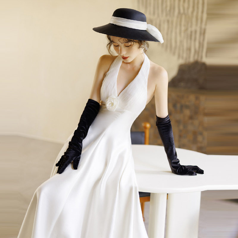 White Satin Light Wedding Dres - Outdoor Lighting Hong Kong avis et prix
