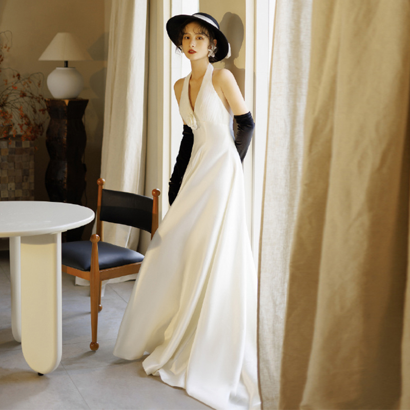White Satin Light Wedding Dres - Outdoor Lighting Hong Kong avis et prix